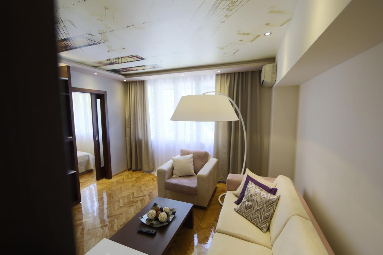 Apartment Piano Belgrado Buitenkant foto