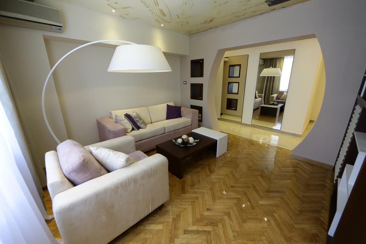 Apartment Piano Belgrado Buitenkant foto